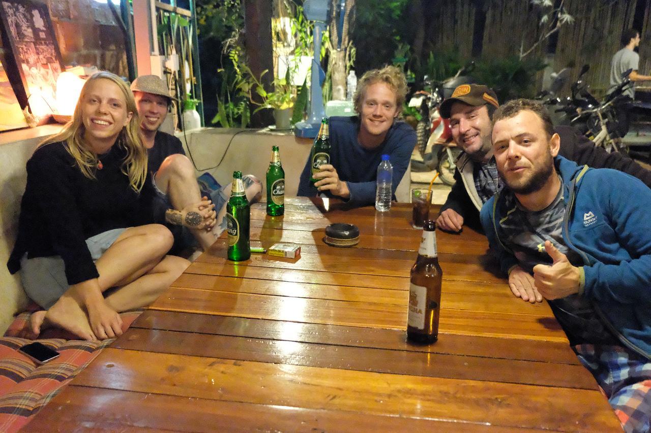 הוסטל פאי Happy House Backpackers מראה חיצוני תמונה