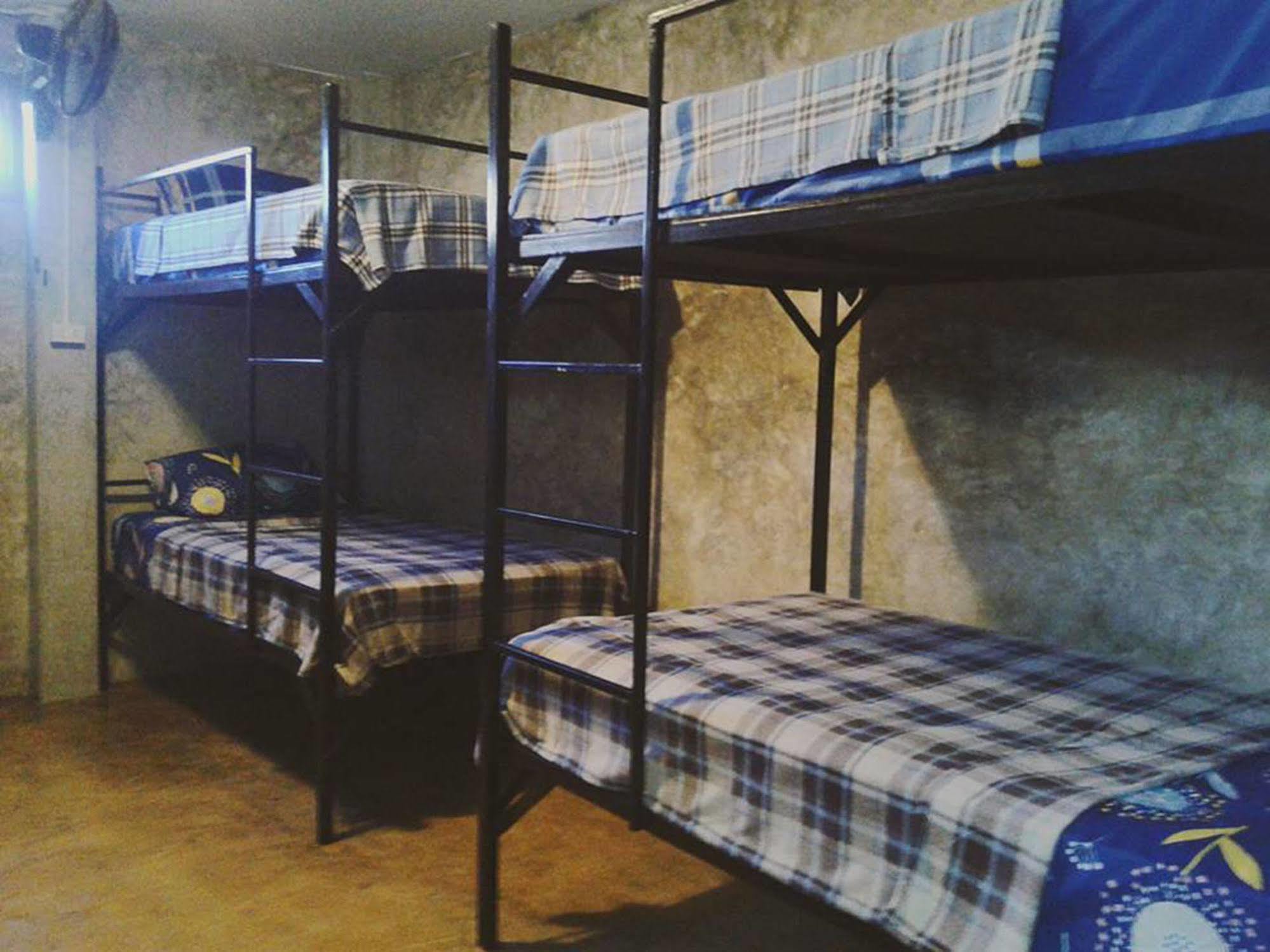 הוסטל פאי Happy House Backpackers מראה חיצוני תמונה