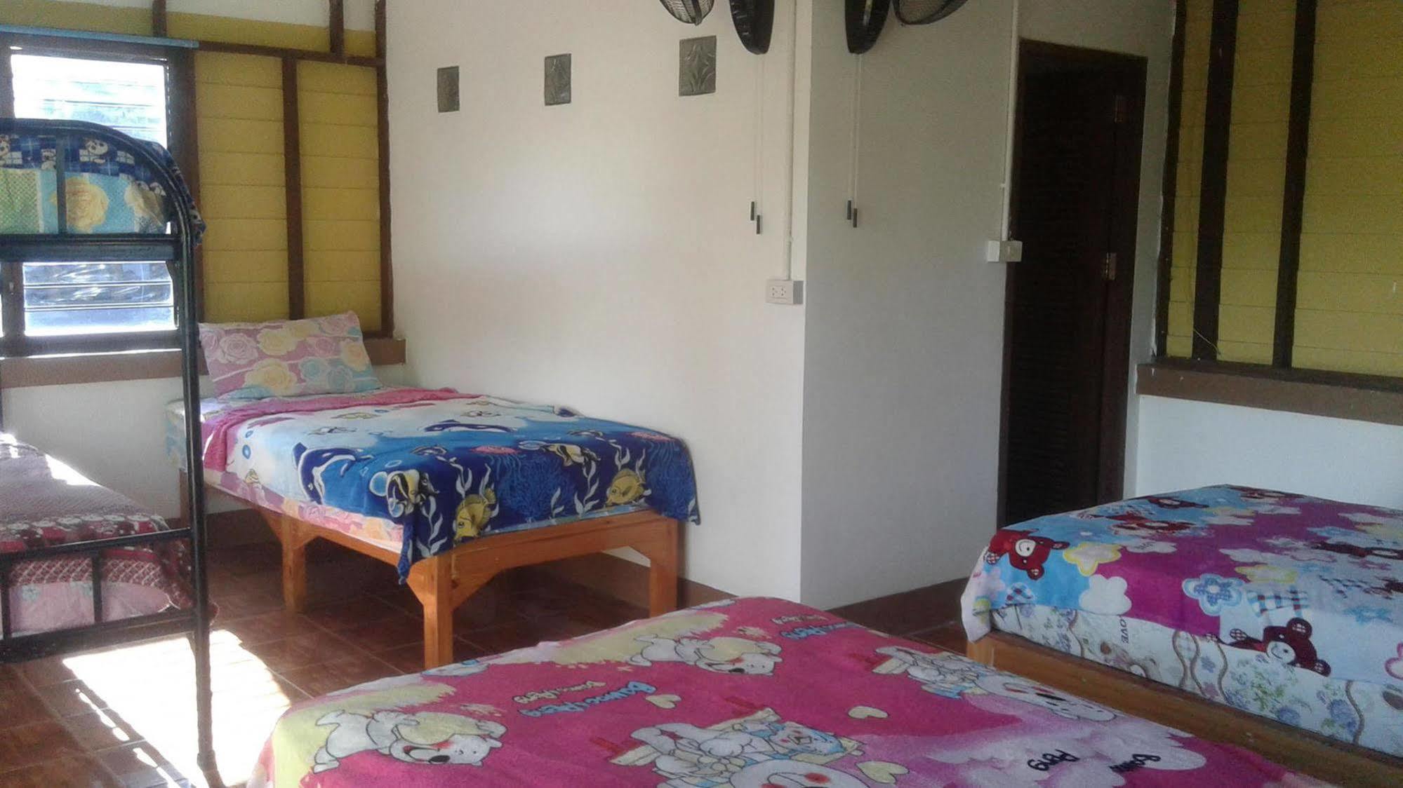 הוסטל פאי Happy House Backpackers מראה חיצוני תמונה